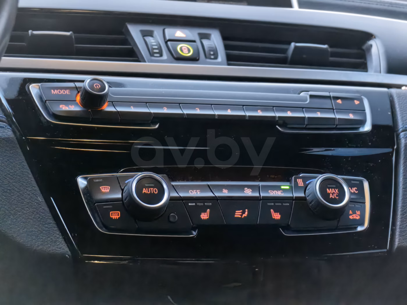 BMW X1 фото 16