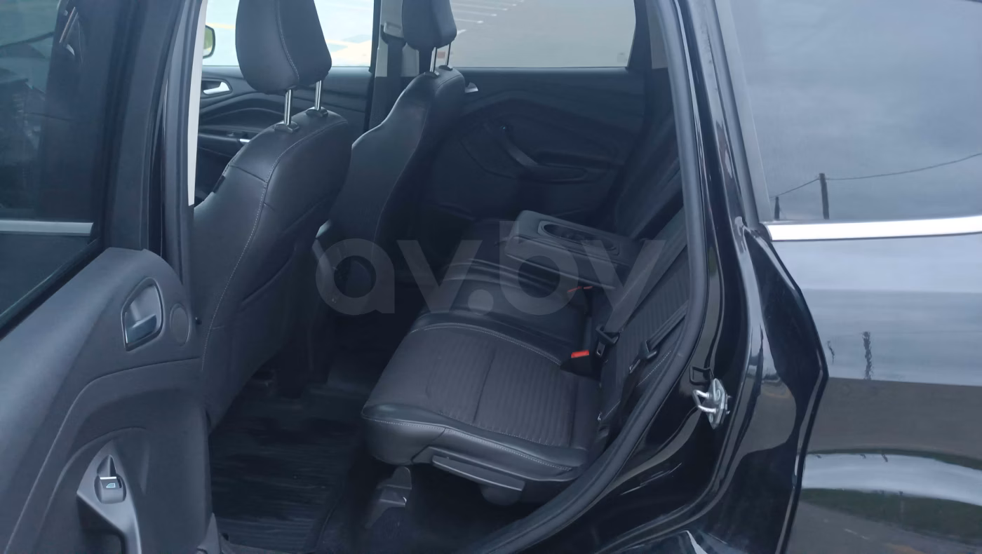 Ford Kuga фото 18