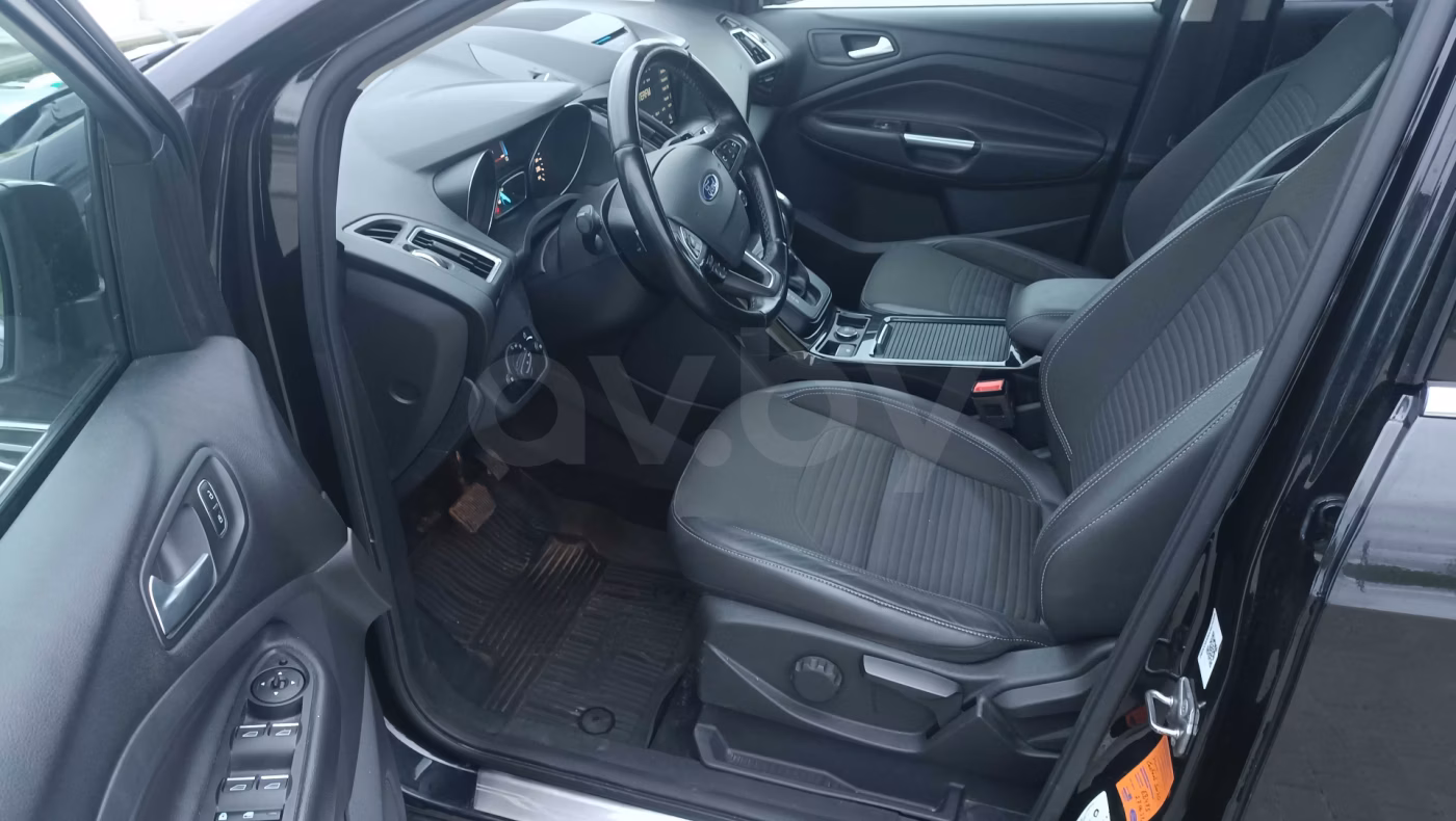 Ford Kuga фото 9