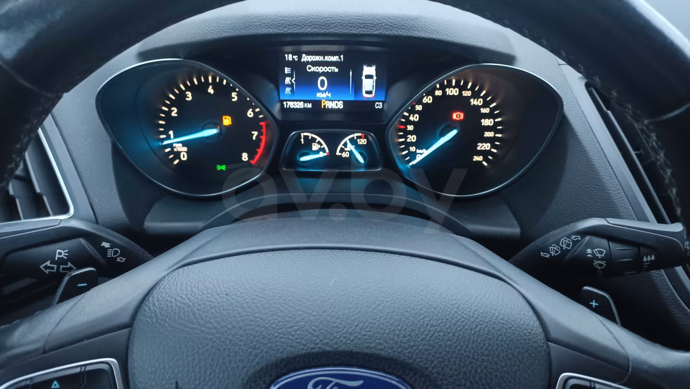Ford Kuga фото 12