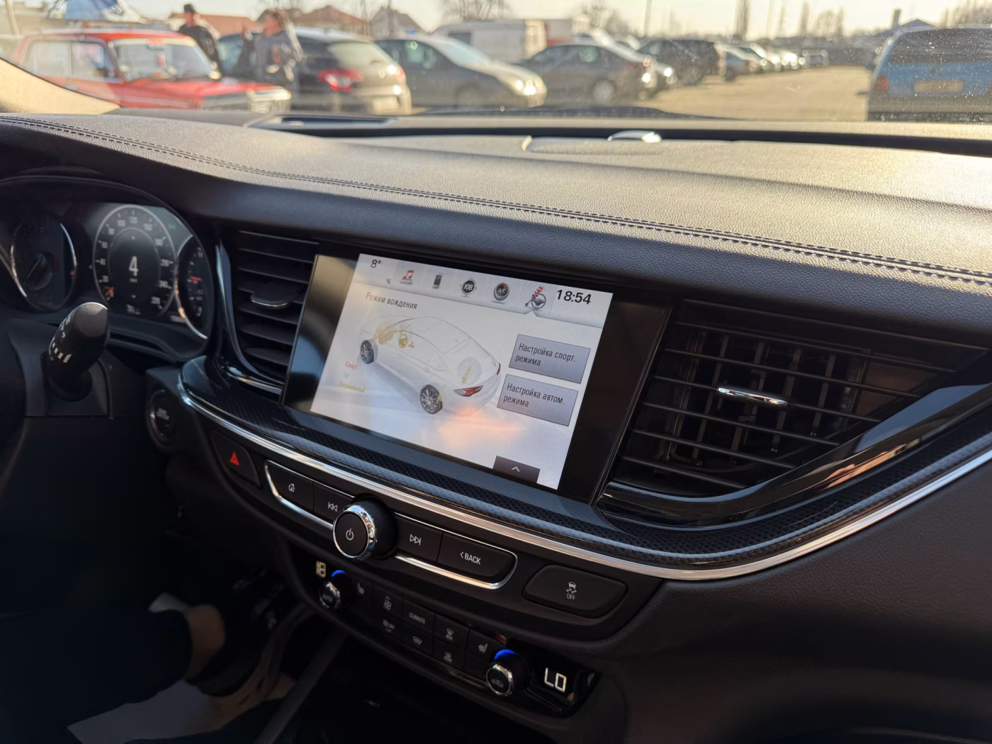 Opel Insignia фото 21