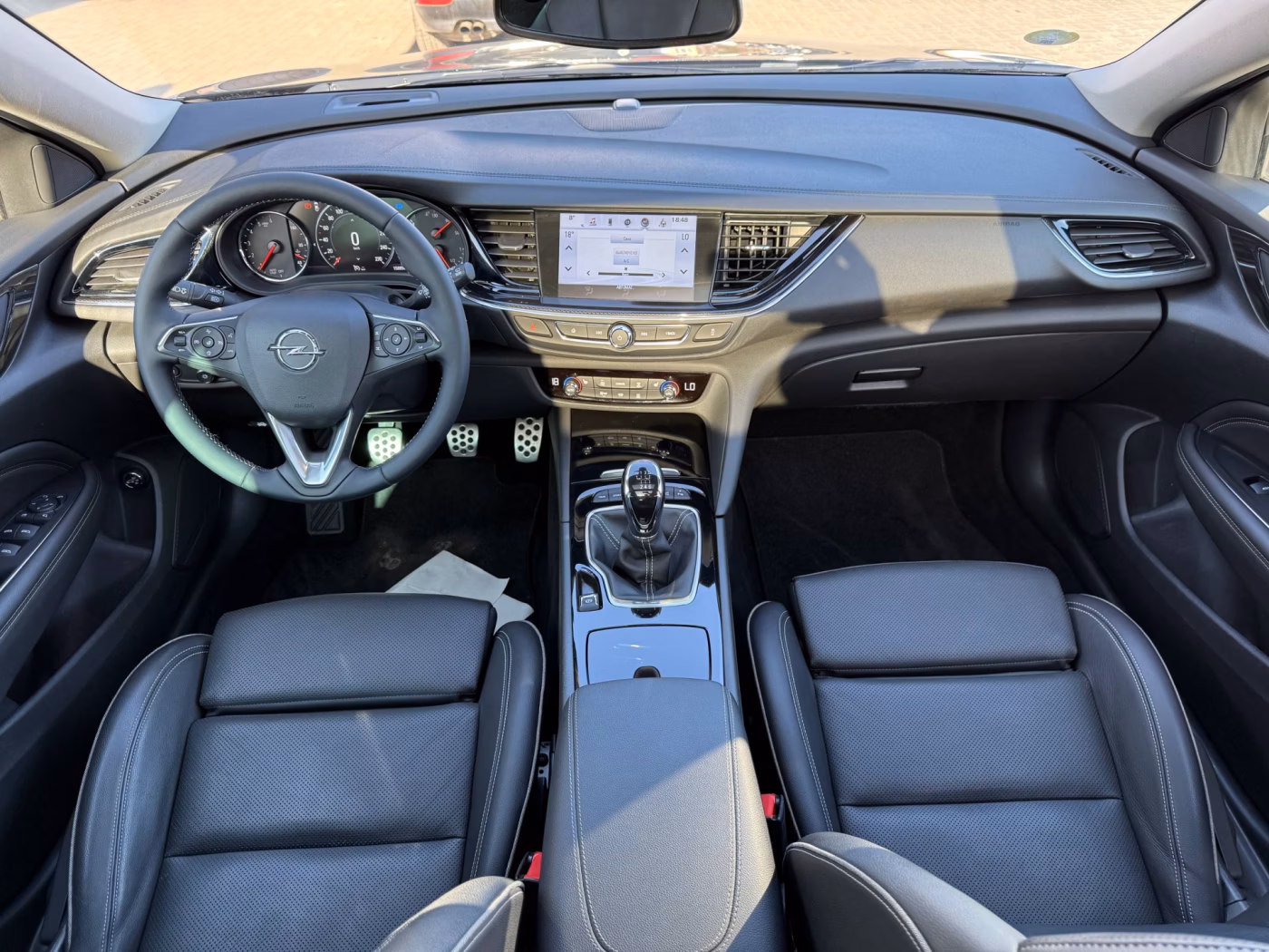 Opel Insignia фото 14