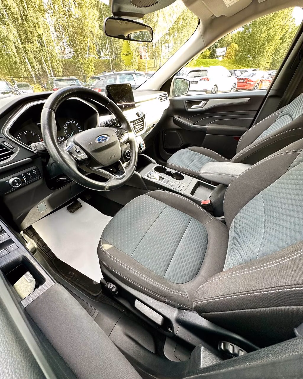 Ford Kuga фото 9