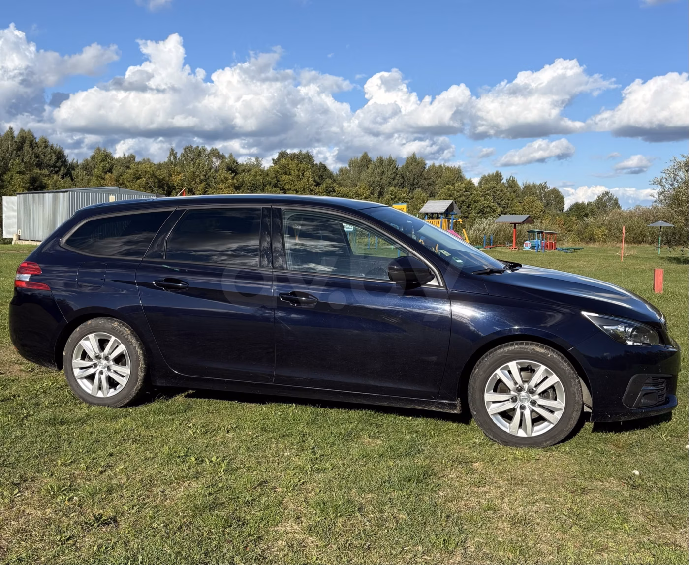 Peugeot 308 фото 3