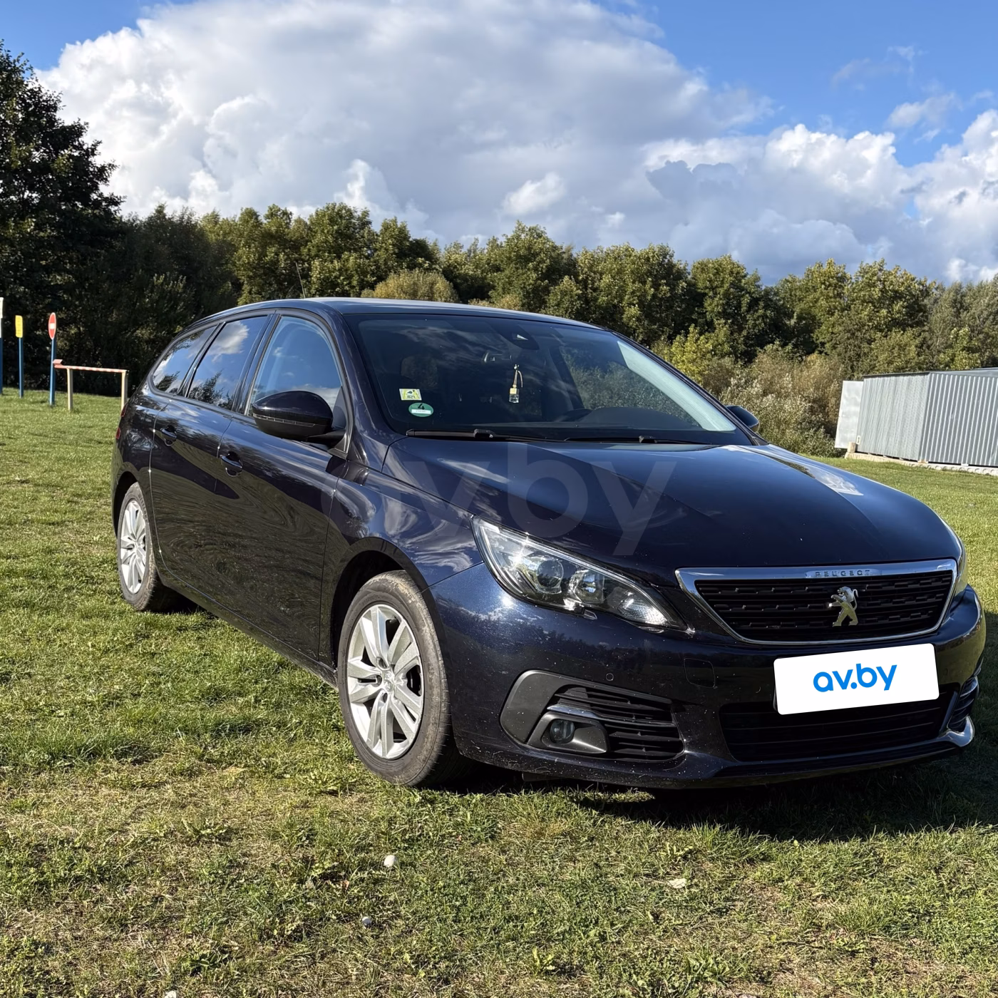 Peugeot 308 фото 2
