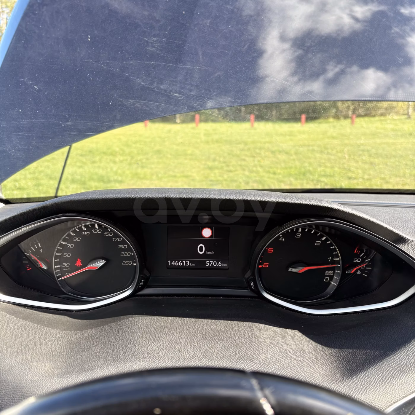 Peugeot 308 фото 11