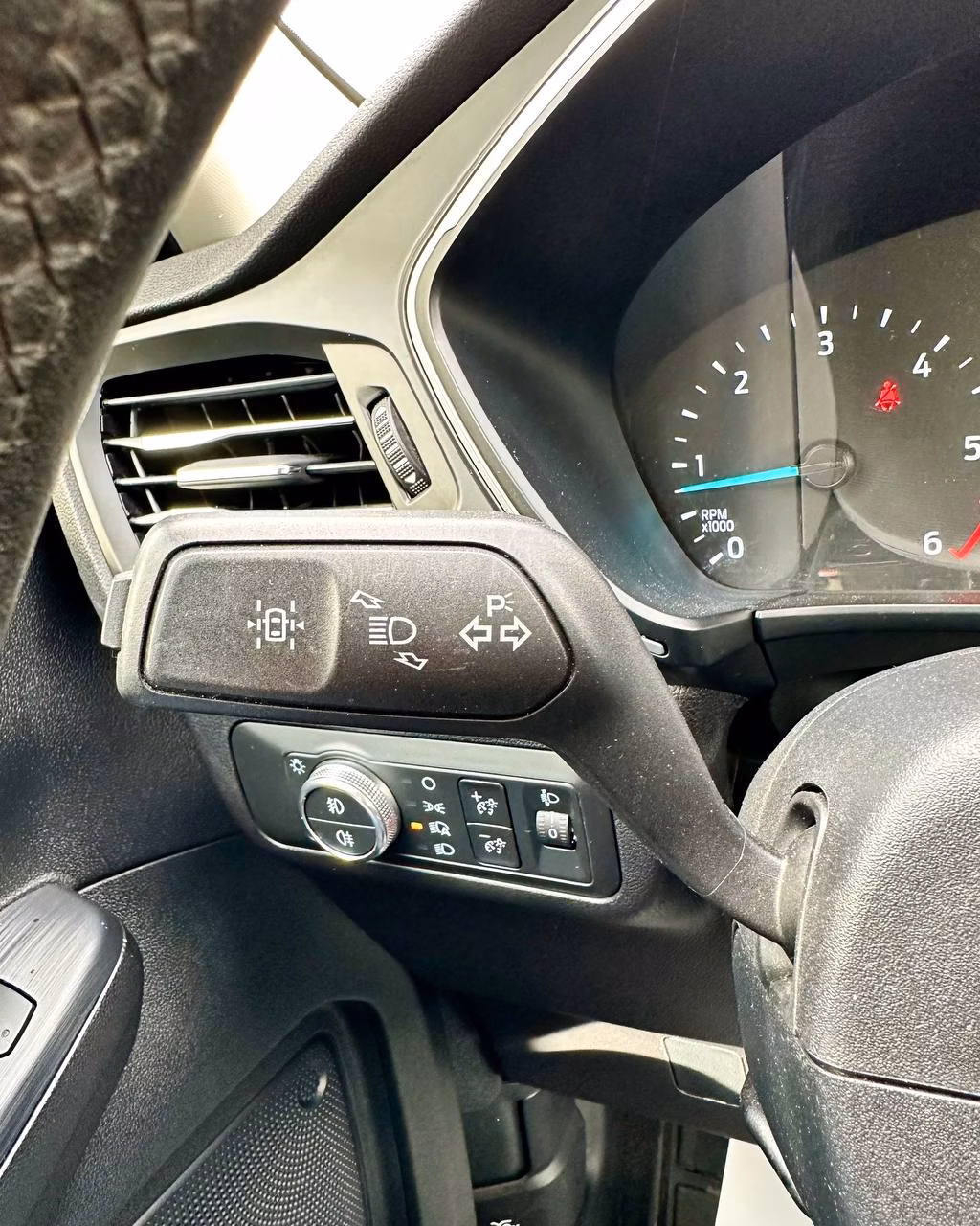 Ford Kuga фото 14