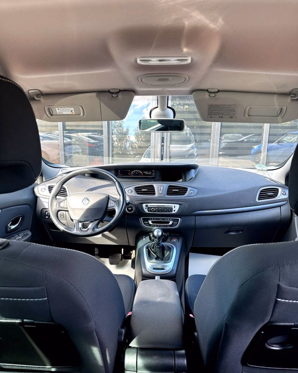 Renault Grand Scenic фото 7