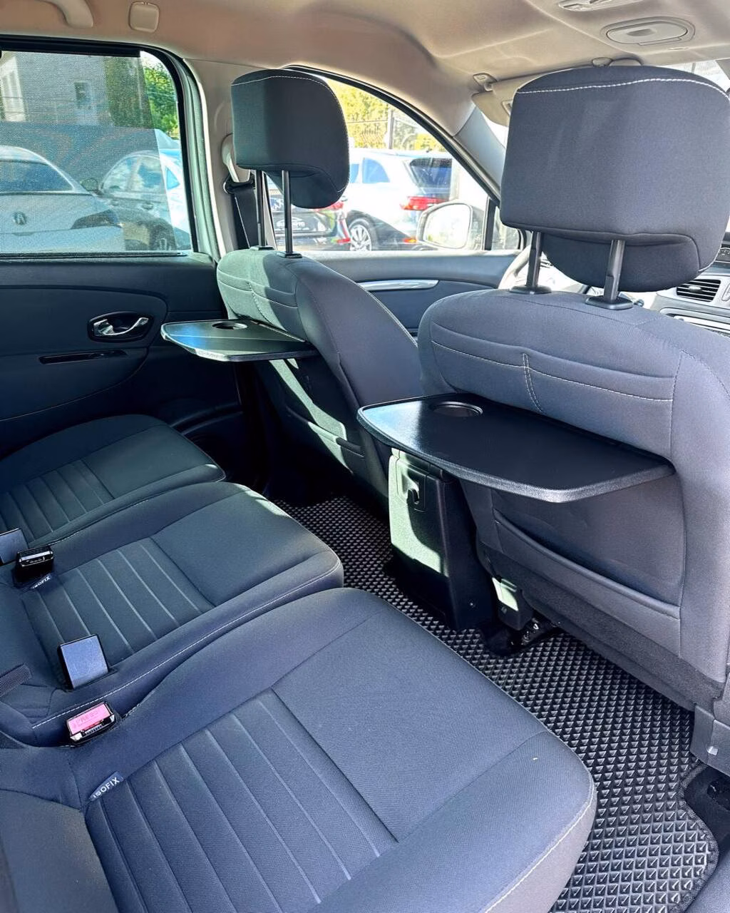 Renault Grand Scenic фото 10