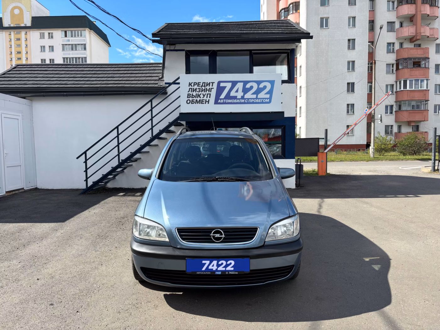 Opel Zafira фото 2