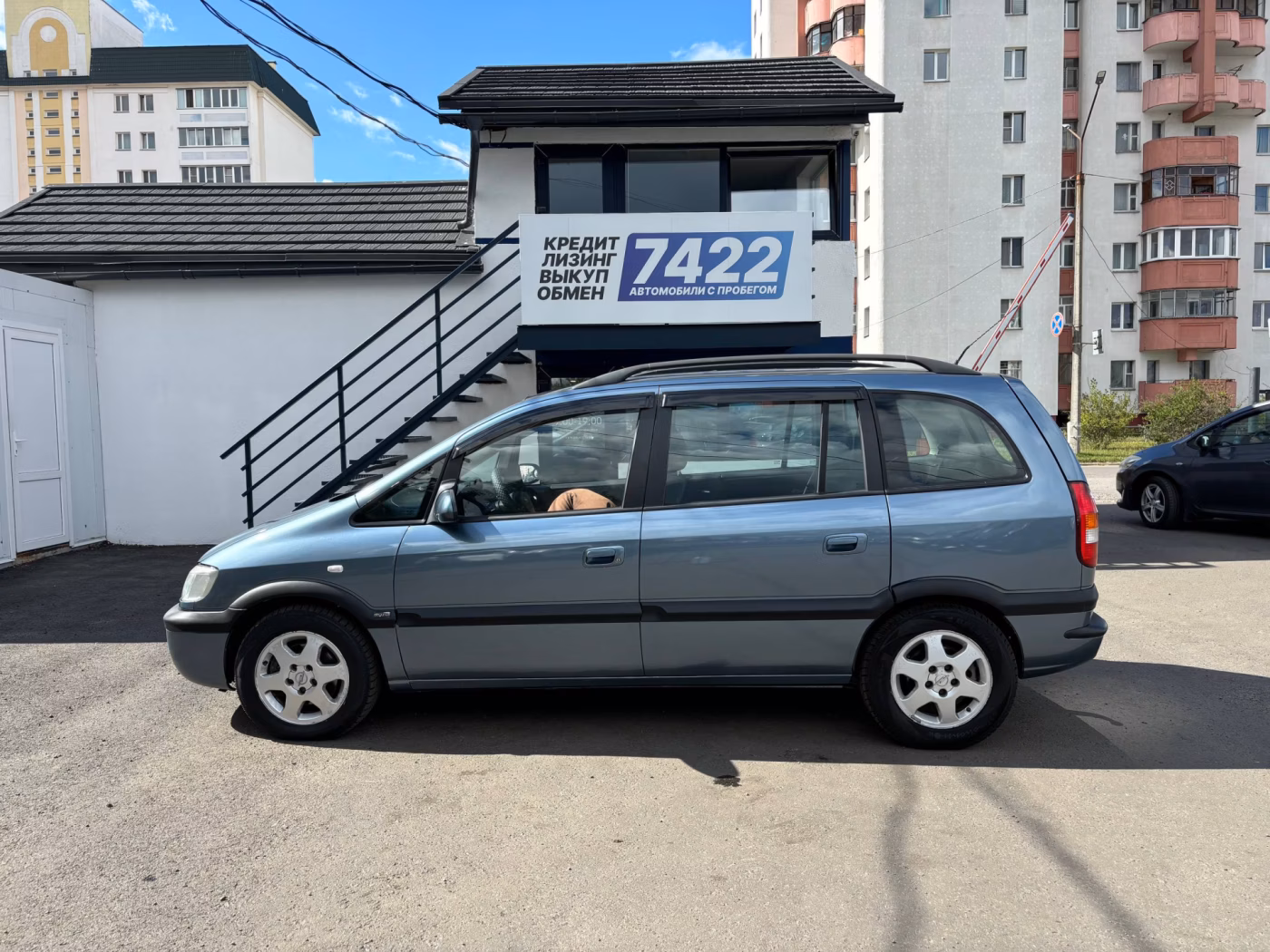 Opel Zafira фото 8