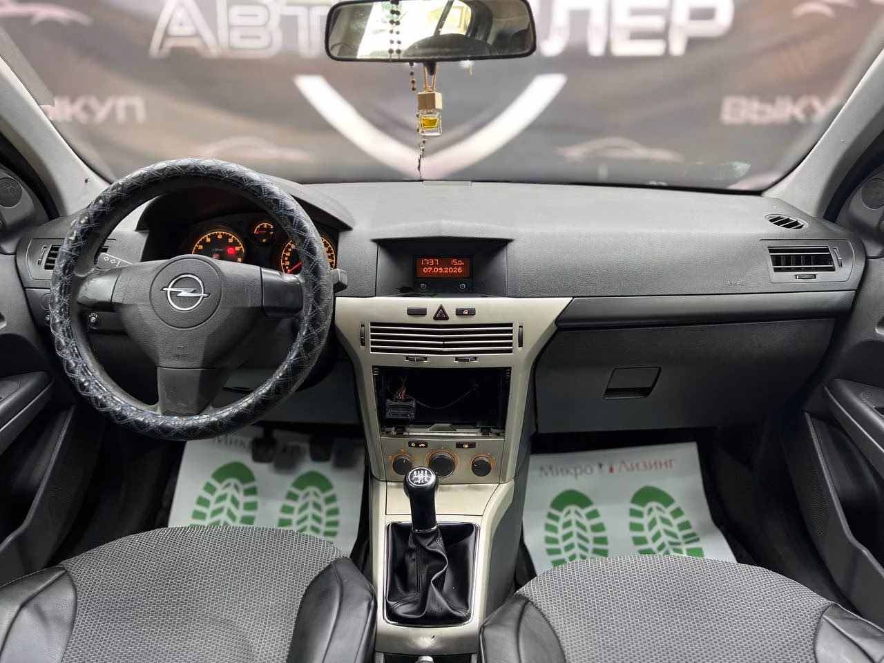 Opel Astra фото 9