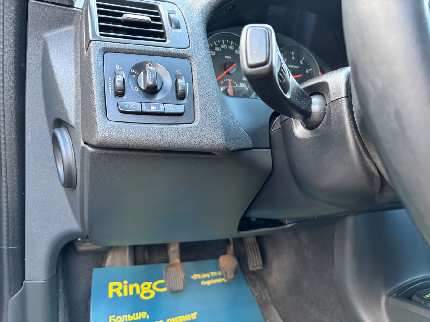 Volvo S40 фото 14