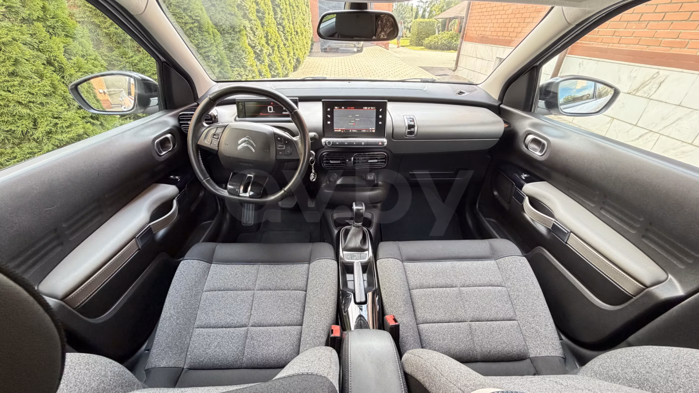 Citroen C4 Cactus фото 8