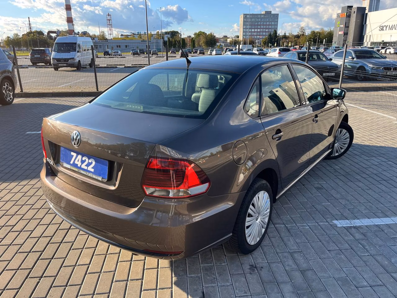 Volkswagen Polo Sedan фото 5