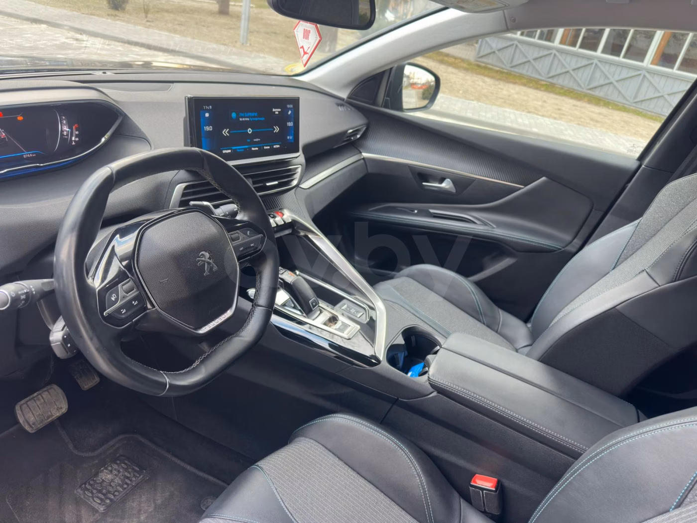 Peugeot 5008 фото 7