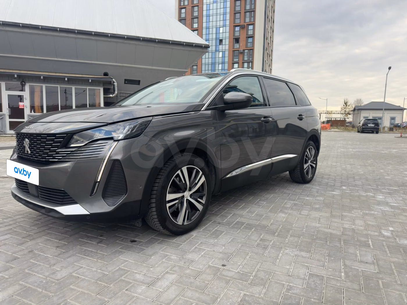 Peugeot 5008 фото 9