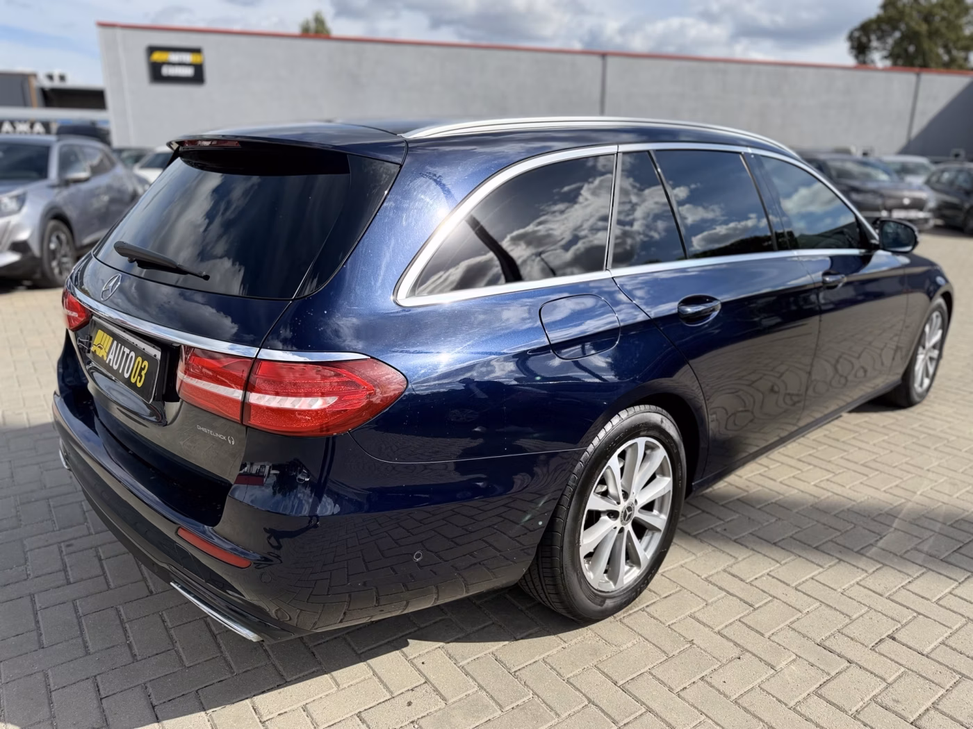 Mercedes-Benz E-Класс фото 4