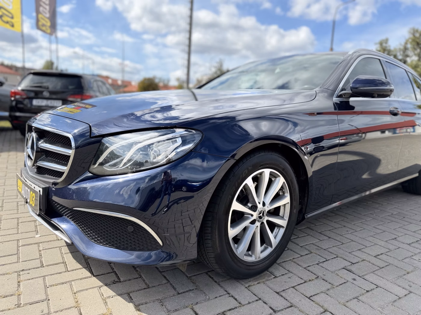 Mercedes-Benz E-Класс фото 6