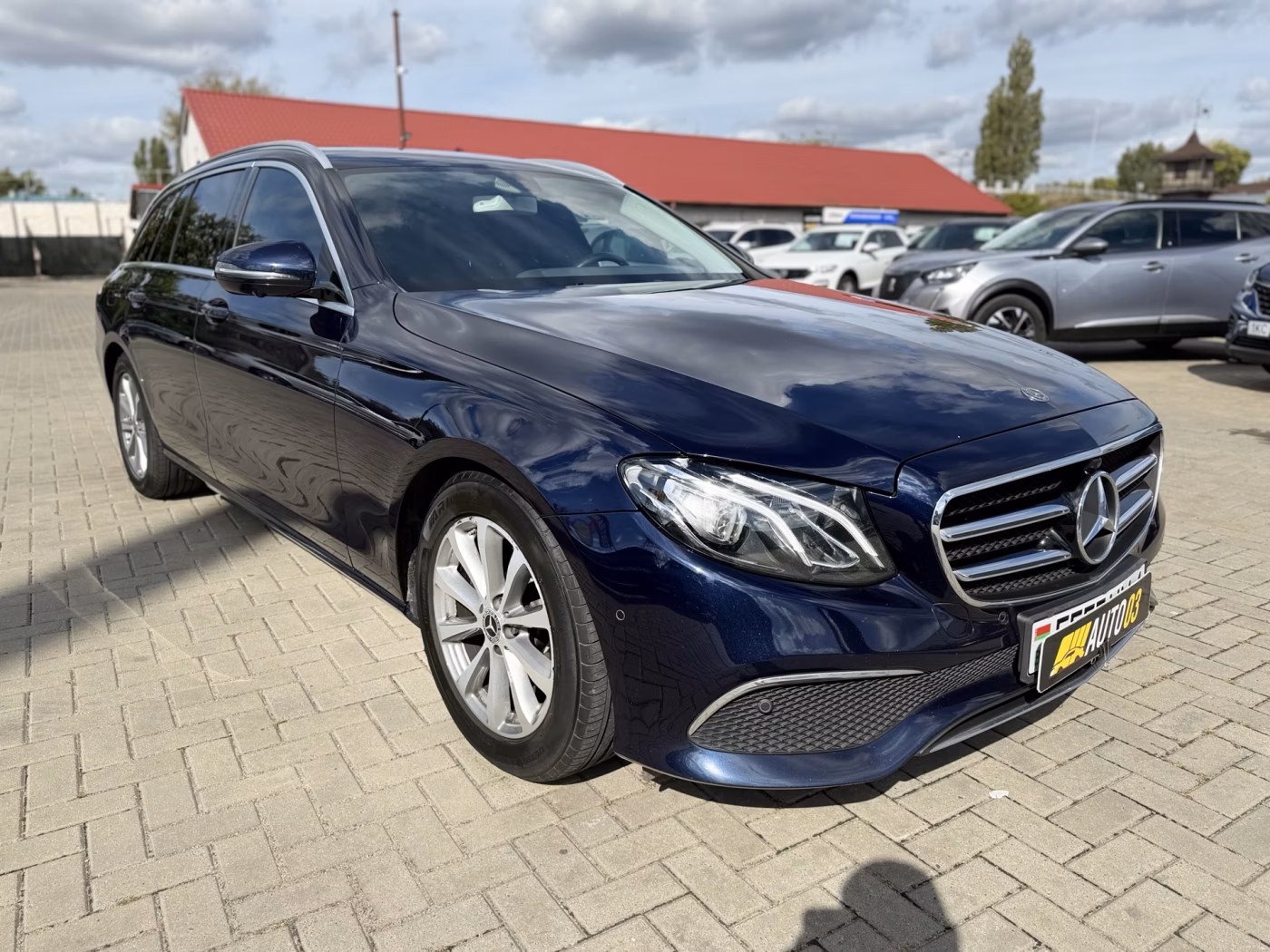 Mercedes-Benz E-Класс фото 3