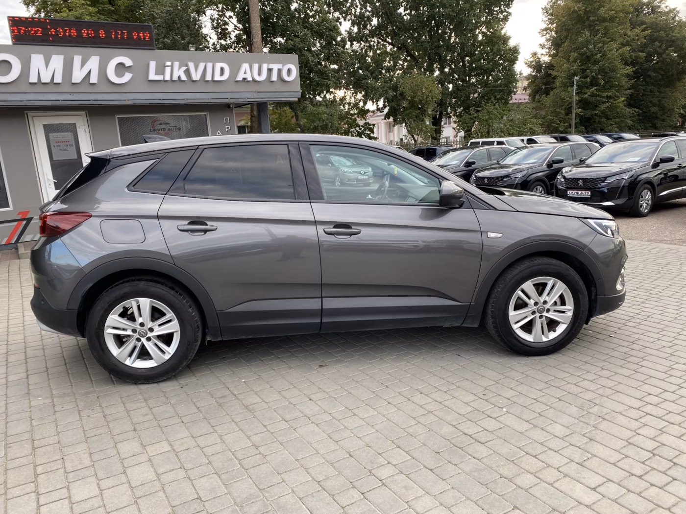 Opel Grandland X фото 8
