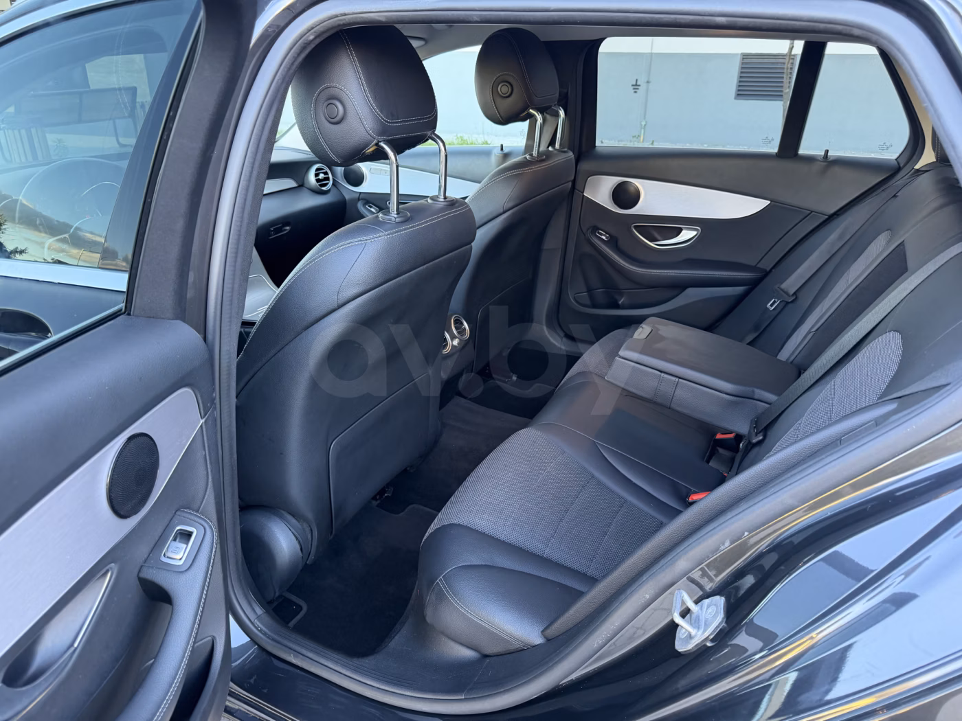 Mercedes-Benz C-Класс фото 21