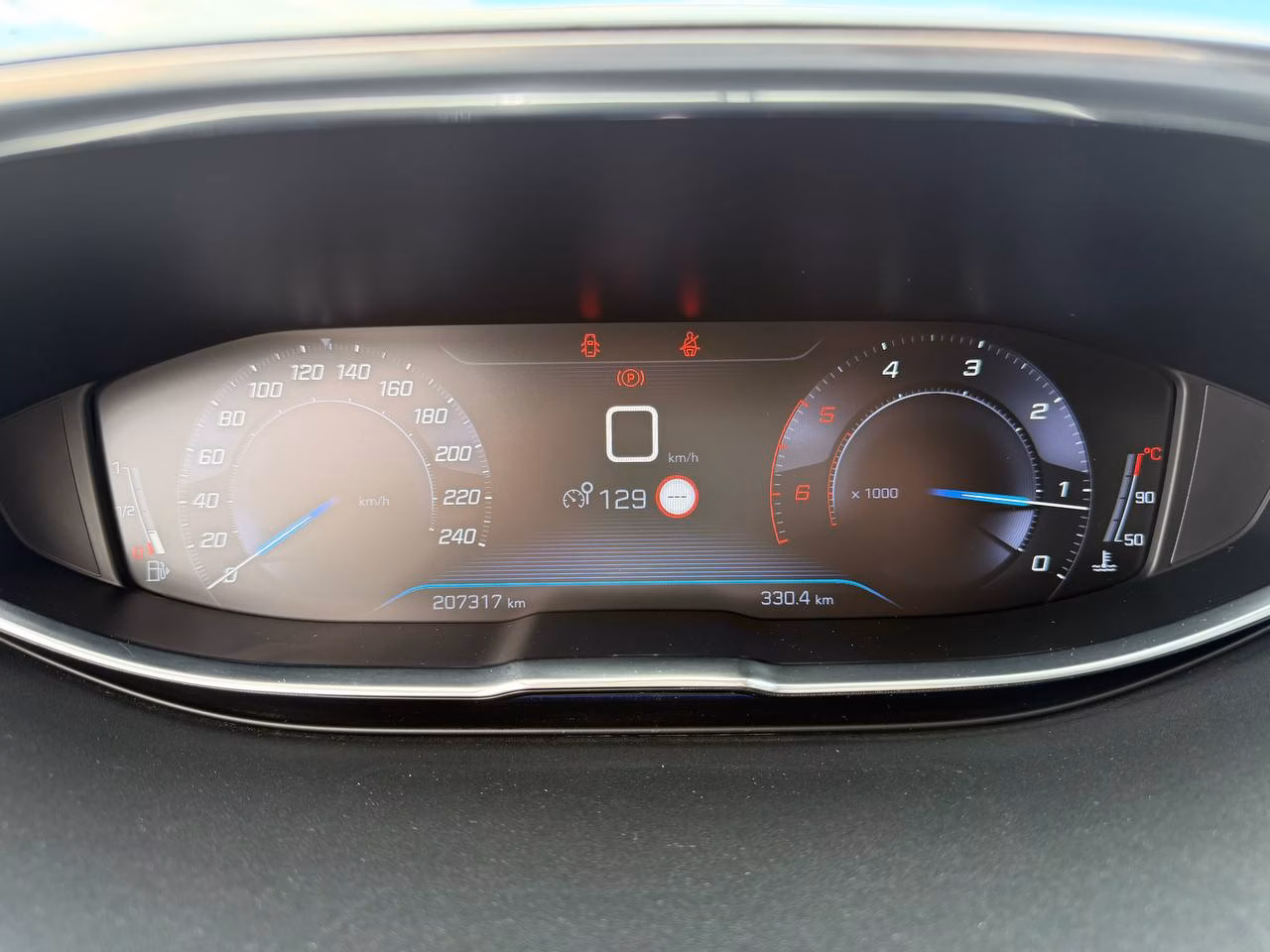 Peugeot 3008 фото 11