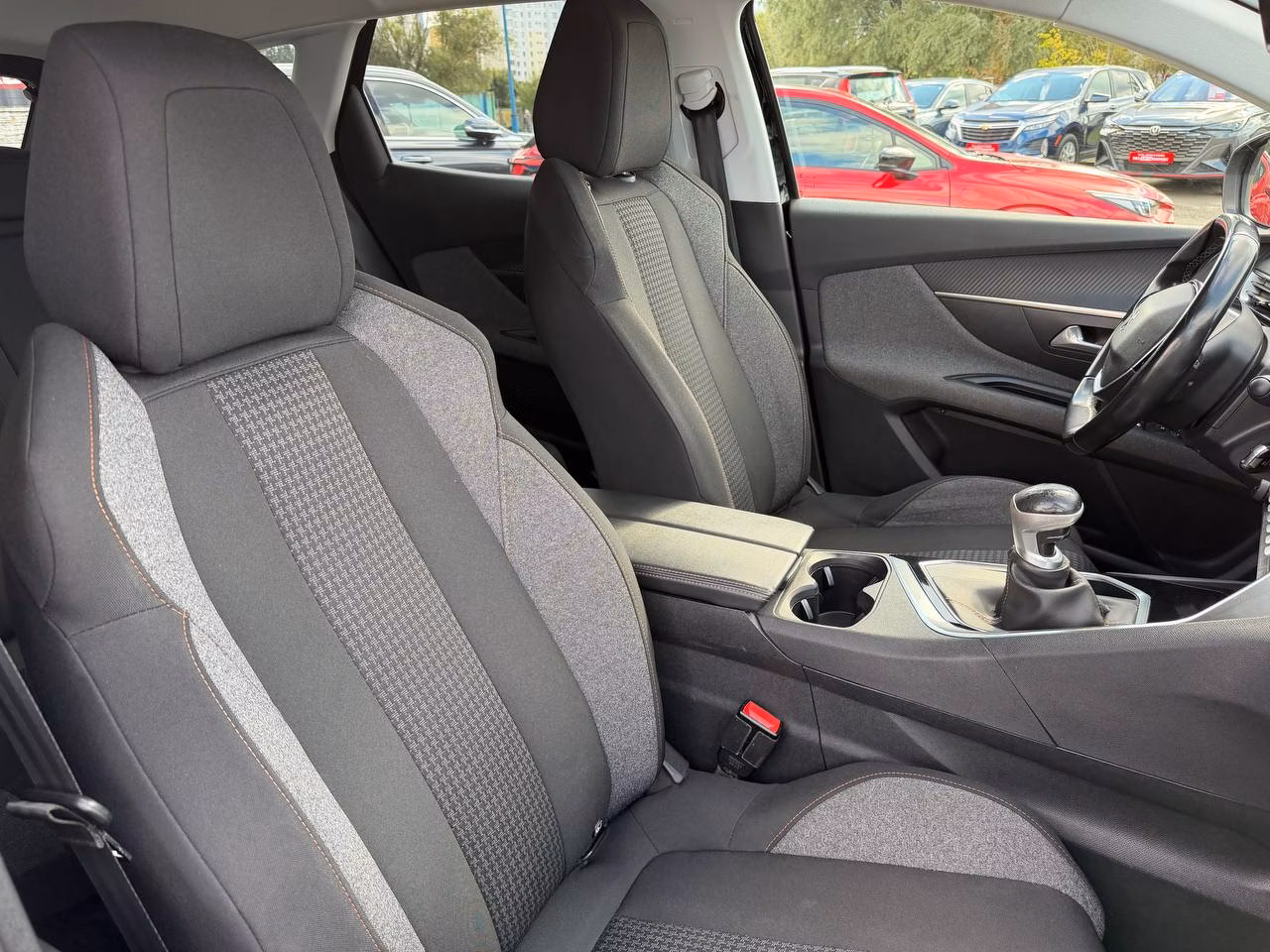 Peugeot 3008 фото 19