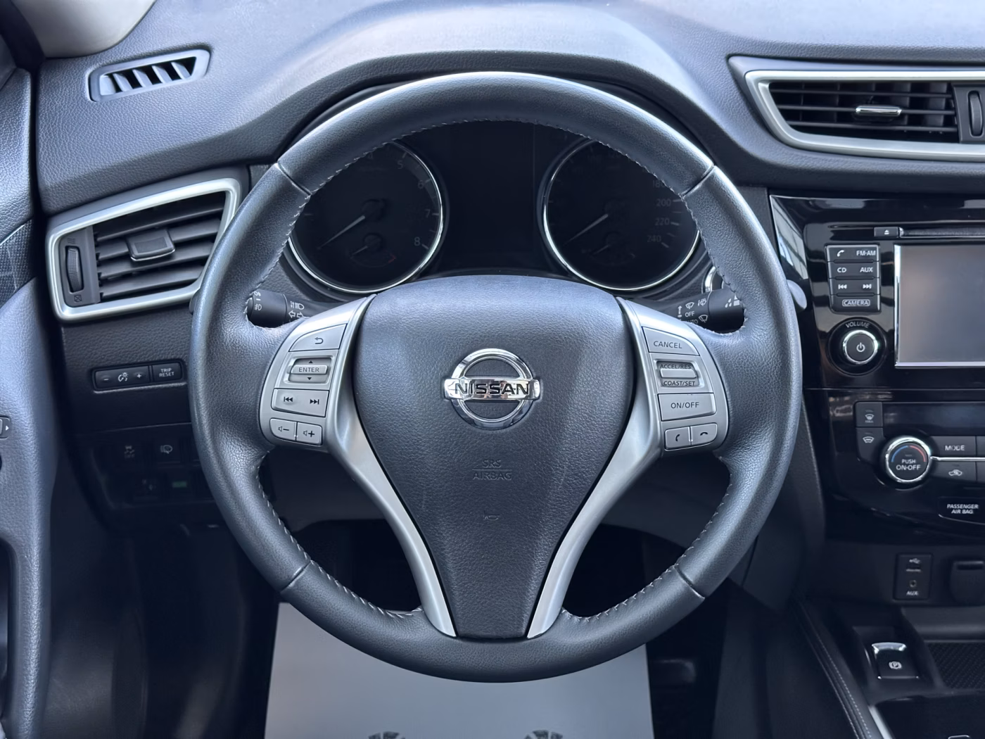 Nissan X-Trail фото 10