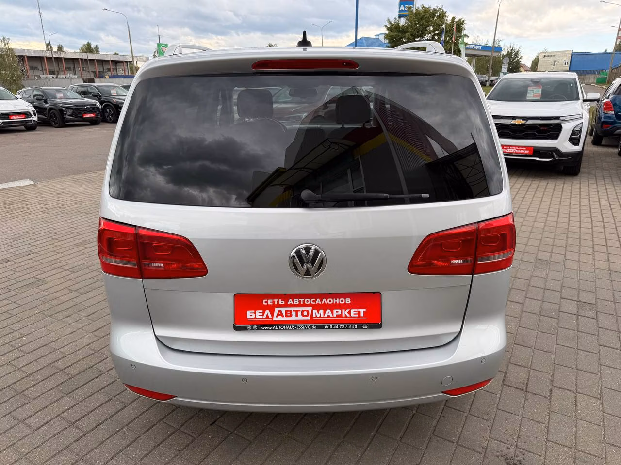Volkswagen Touran фото 6