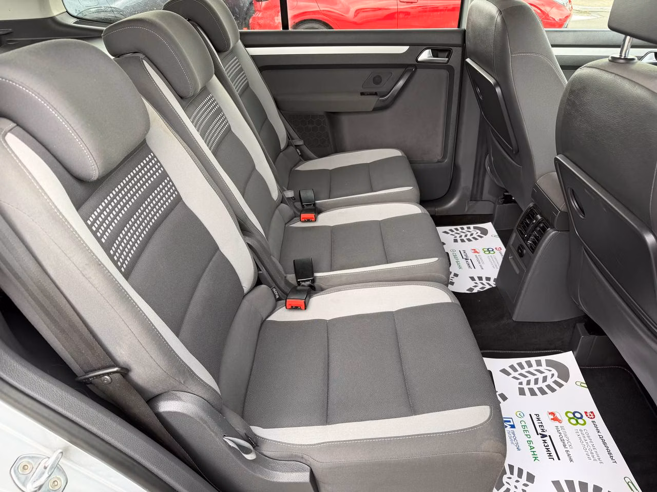 Volkswagen Touran фото 18