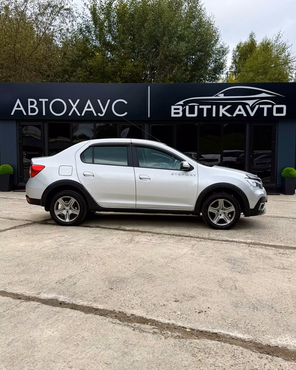 Renault Logan Stepway фото 7