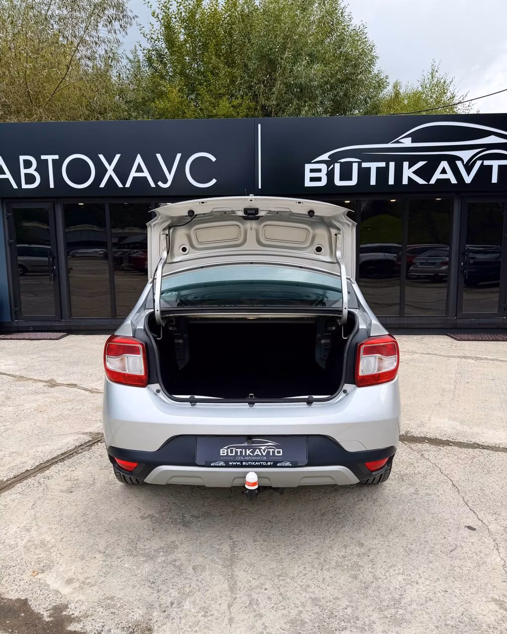 Renault Logan Stepway фото 14