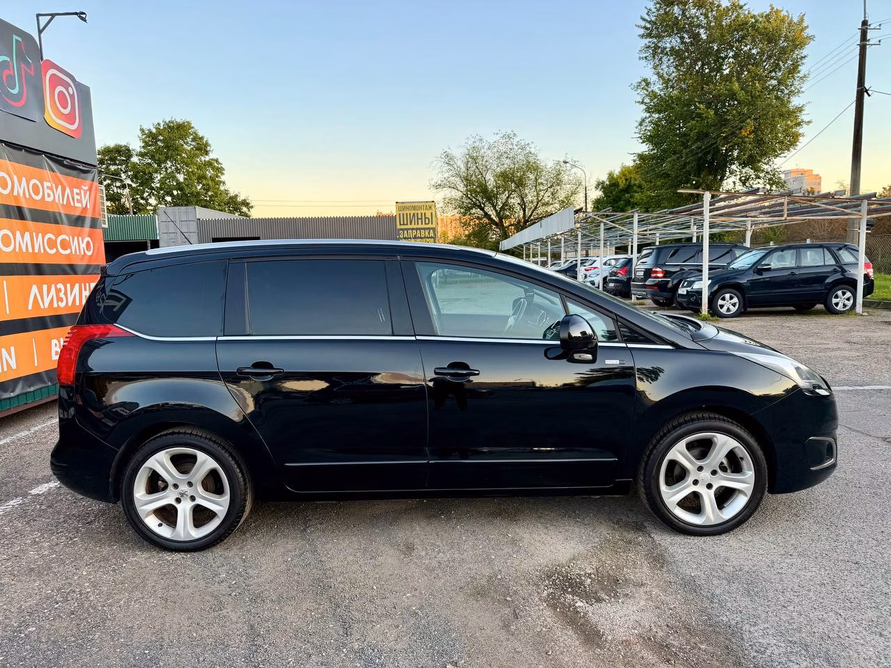 Peugeot 5008 фото 16