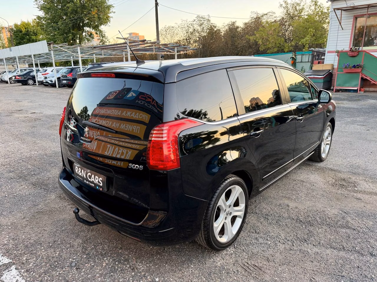 Peugeot 5008 фото 15