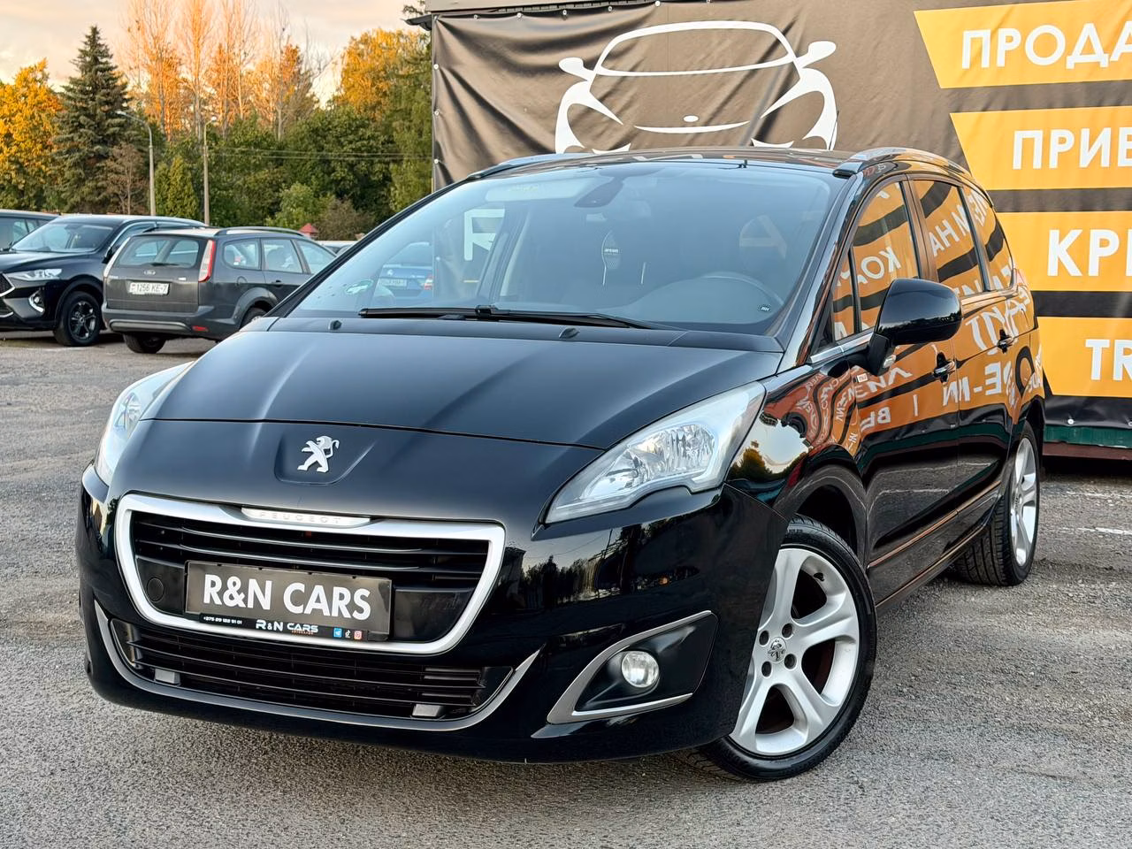 Peugeot 5008 фото 7