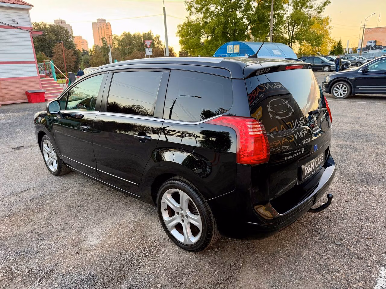 Peugeot 5008 фото 14