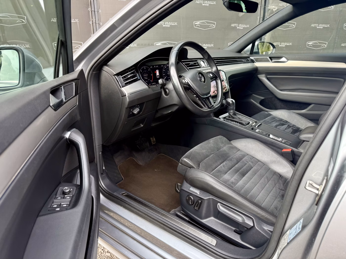 Volkswagen Passat фото 19