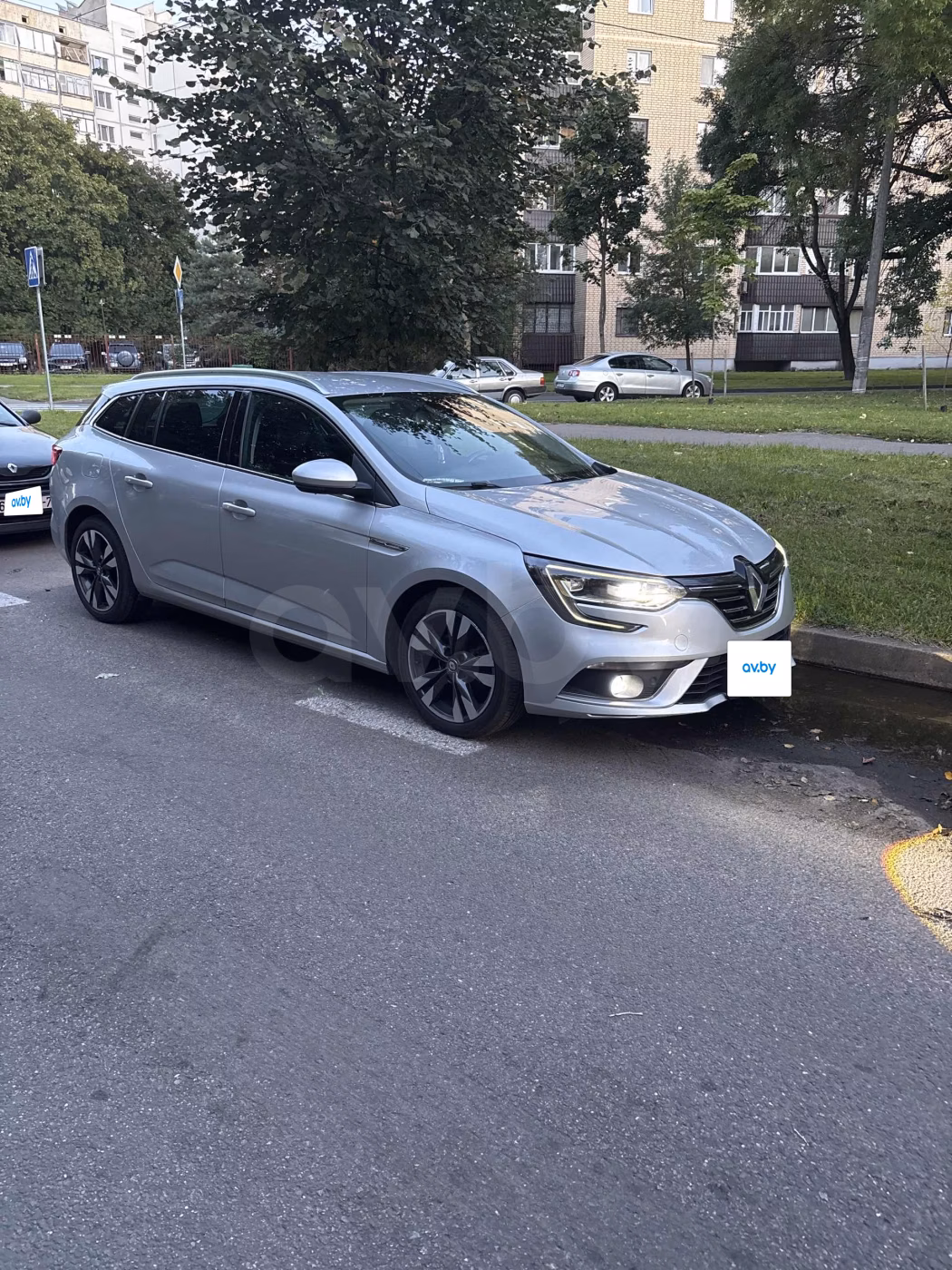 Renault Megane фото 4