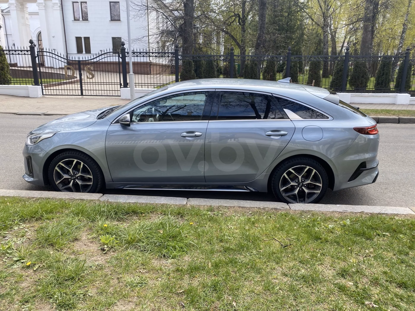 Kia ProCeed фото 9