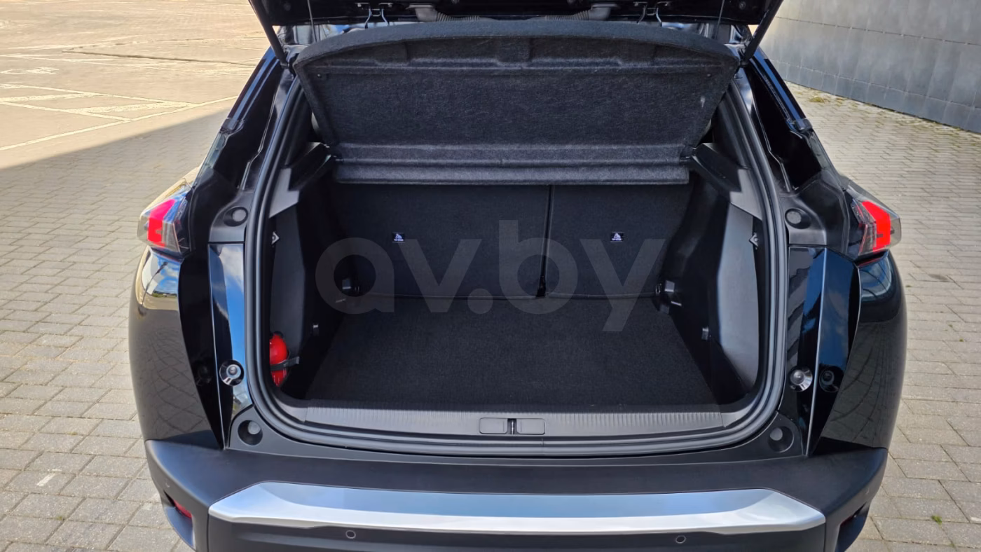 Peugeot 2008 фото 19