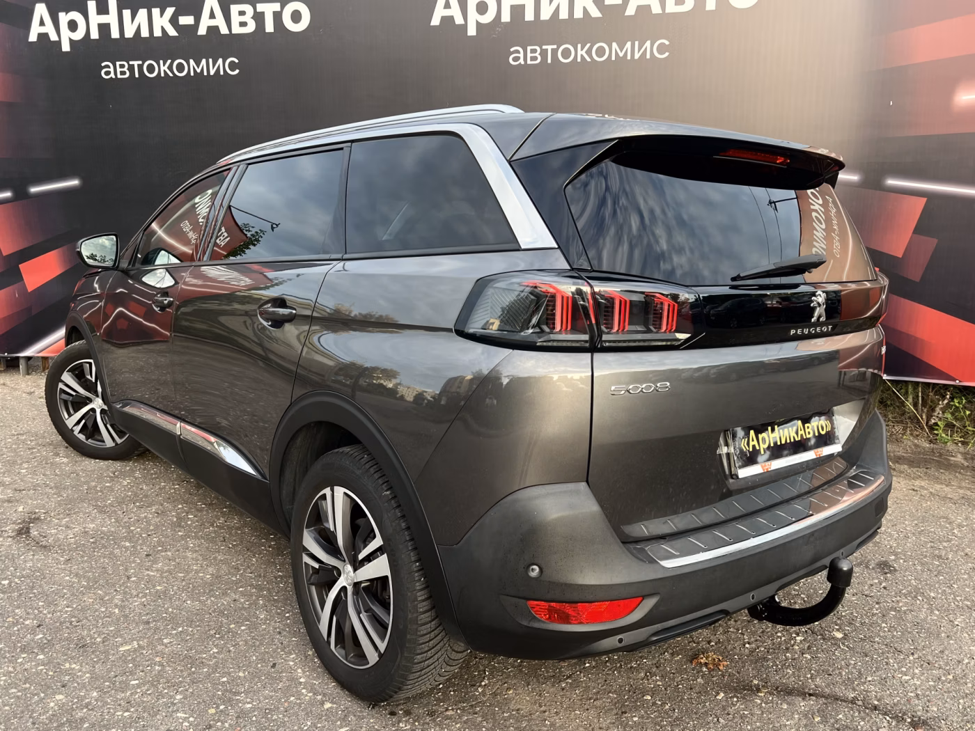Peugeot 5008 фото 5