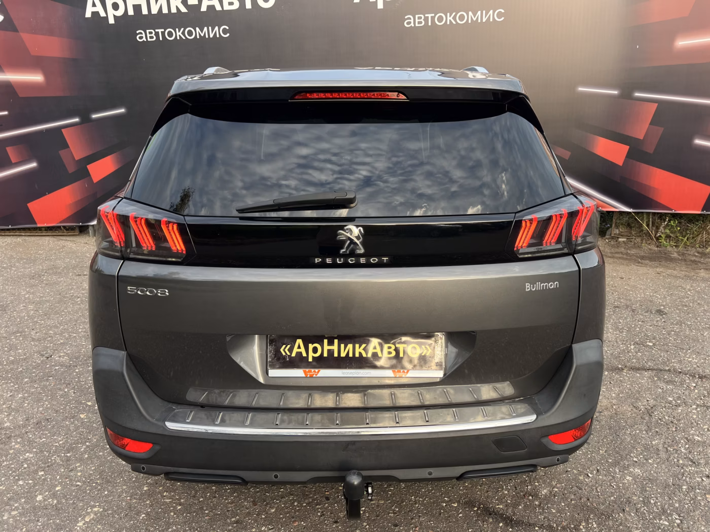 Peugeot 5008 фото 6