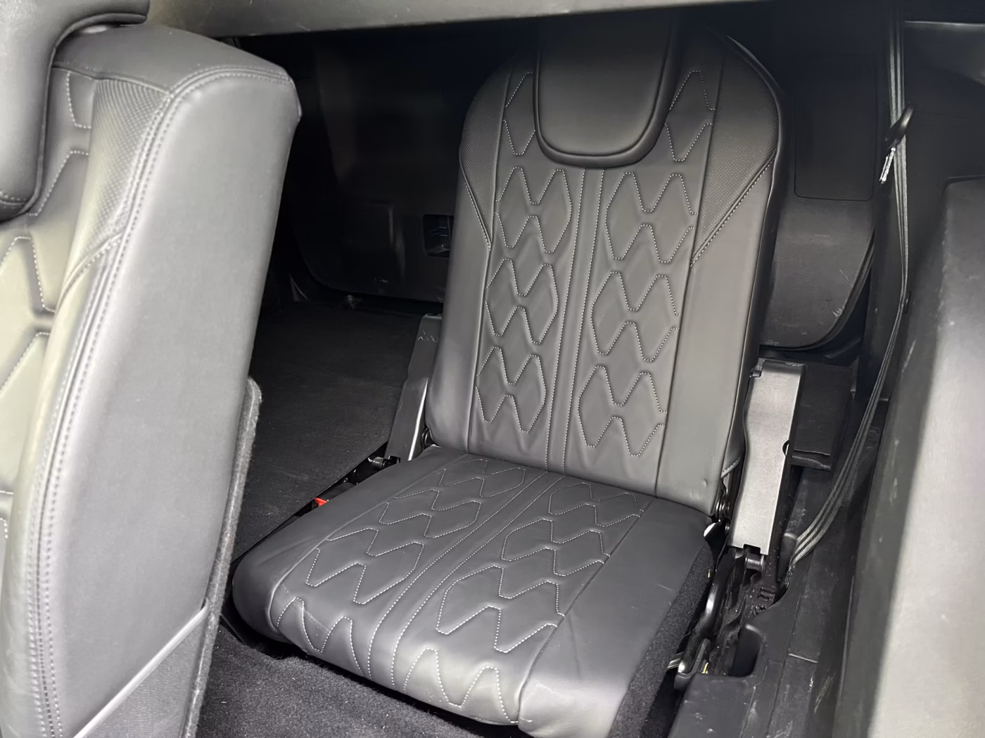 Peugeot 5008 фото 9