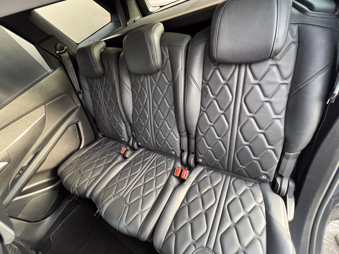 Peugeot 5008 фото 12