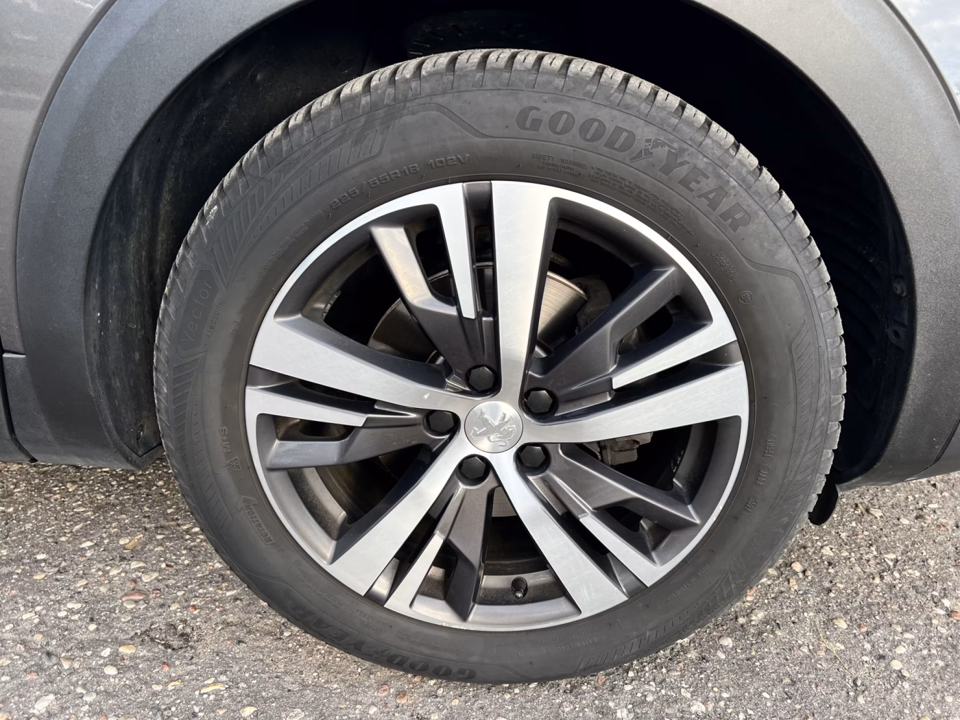 Peugeot 5008 фото 27