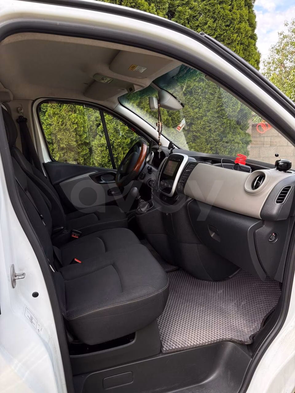 Renault Trafic фото 12