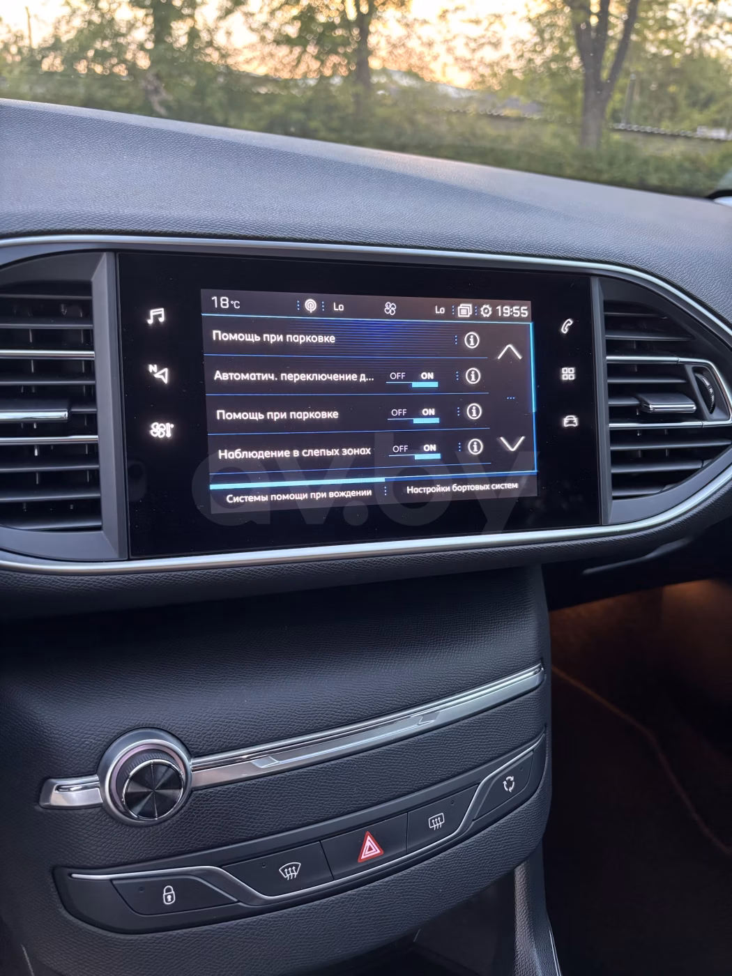 Peugeot 308 фото 18