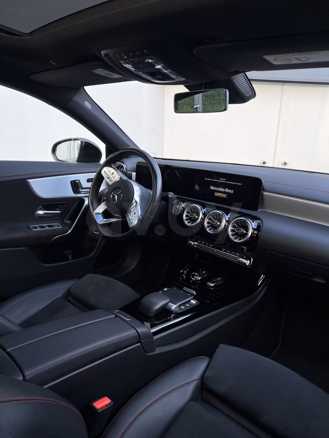 Mercedes-Benz CLA фото 14