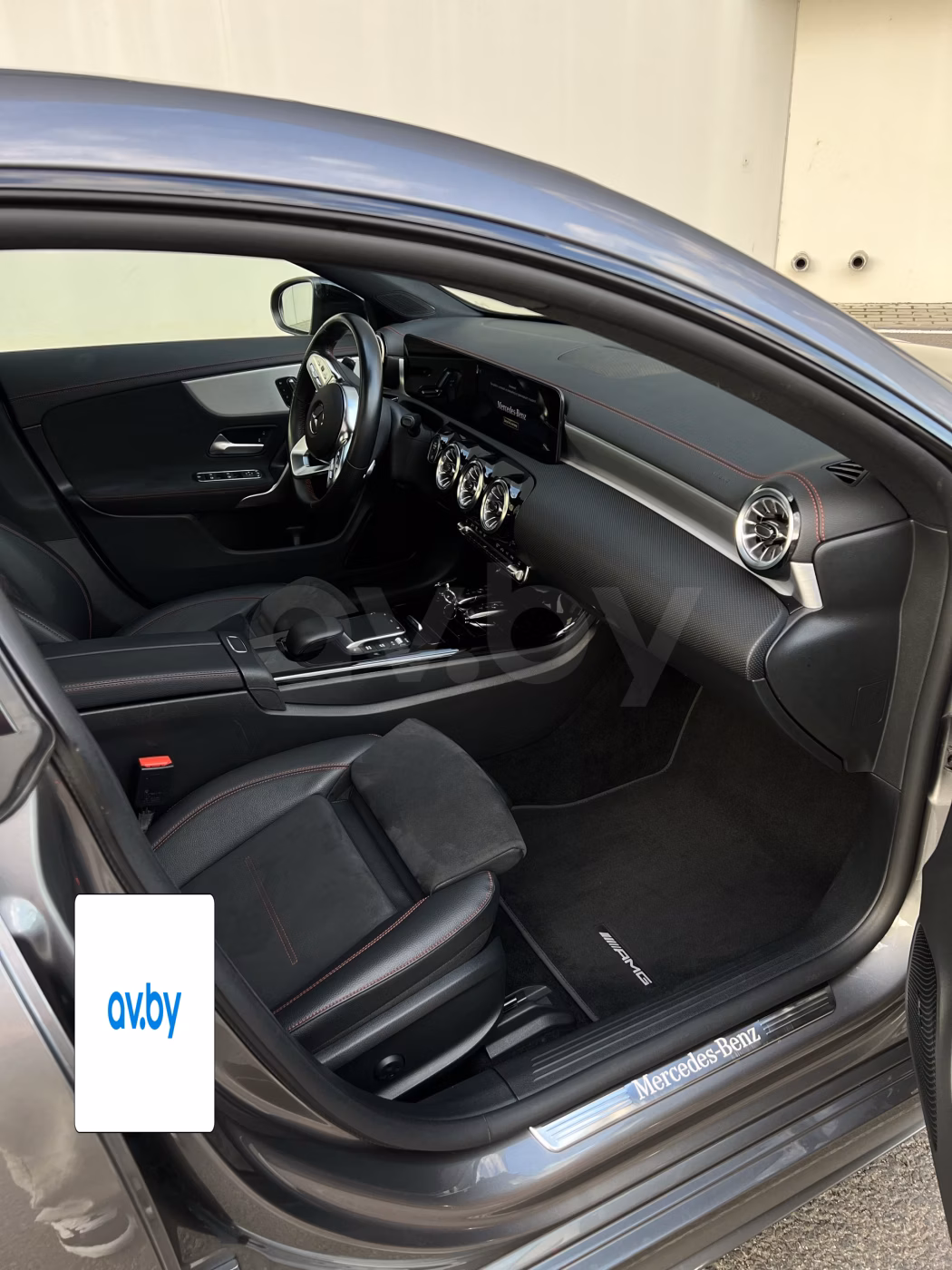 Mercedes-Benz CLA фото 18
